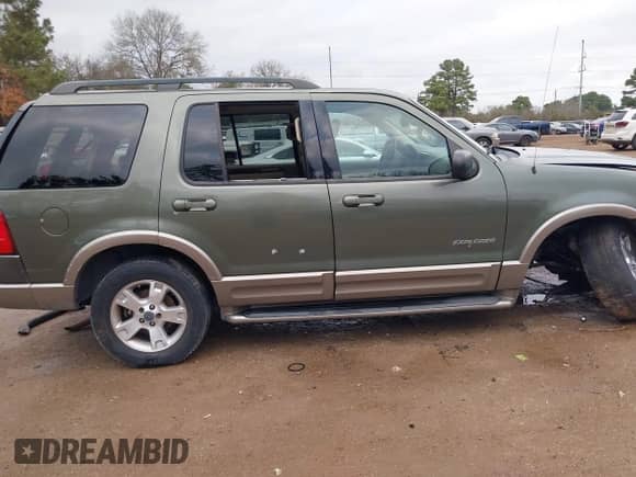 2004 Ford Explorer Eddie Bauer with VIN 1FMZU74WX4UA54743, listed as a IAAI auction lot 41190762 with 168,093 mi miles and . Bid and sale history available at DreamBid. Image 13.