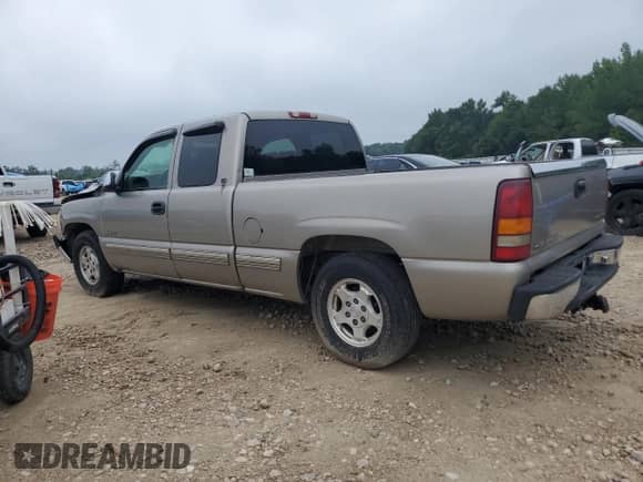 1999 Chevrolet Silverado 1500 LS z VIN 2GCEC19T0X1213660, wystawiony jako Copart lot #65204135 z przebiegiem 219 753 mil mil oraz Szkoda całkowita • Salvage title. Historia ofert i sprzedaży dostępna na DreamBid. Obrazek 2.