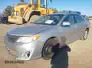 2014 Toyota Camry L with VIN 4T4BF1FK2ER440325, listed as a IAAI auction lot 41423301 with 271,563 mi miles and . Bid and sale history available at DreamBid. Image 2.