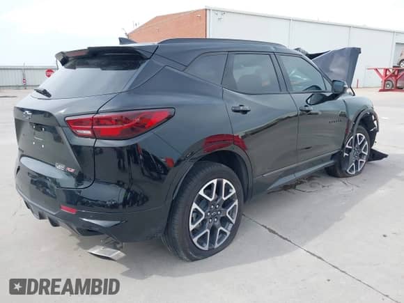 2024 Chevrolet Blazer RS with VIN 3GNKBERS5RS181954, listed as a IAAI auction lot 42057083 with 10,701 mi miles and . Bid and sale history available at DreamBid. Image 4.