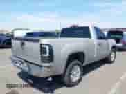 2007 GMC Sierra 1500 Work Truck с VIN 1GTEC14C77Z570817, выставлен на аукционе IAAI как лот 43057788 с пробегом 161 178 миль миль и . История ставок и продаж доступна на DreamBid. Изображение 4.