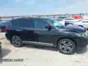 2017 Nissan Pathfinder SL z VIN 5N1DR2MM5HC611759, wystawiony jako IAAI lot #42030917 z przebiegiem 103 548 mil mil oraz . Historia ofert i sprzedaży dostępna na DreamBid. Obrazek 13.