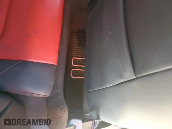 2018 Chevrolet Camaro 2SS z VIN 1G1FH3D7XJ0141020, wystawiony jako Copart lot #85850534 z przebiegiem 33 758 mil mil oraz Szkoda całkowita • Salvage title. Historia ofert i sprzedaży dostępna na DreamBid. Obrazek 11.