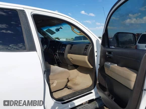 2008 Toyota Tundra SR5 with VIN 5TFRV54188X057395, listed as a IAAI auction lot 43405277 with 186,039 mi miles and . Bid and sale history available at DreamBid. Image 5.