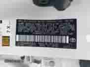 2024 Toyota Corolla LE z VIN JTDB4MEE3RJ012093, wystawiony jako IAAI lot #43253751 z przebiegiem 13 269 mil mil oraz . Historia ofert i sprzedaży dostępna na DreamBid. Obrazek 9.