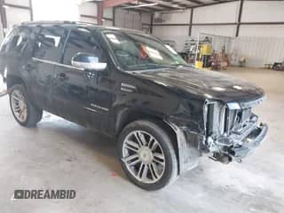 2014 Cadillac Escalade Premium with VIN 1GYS3CEF9ER205389, listed as a IAAI auction lot 42962041 with 184,990 mi miles and . Bid and sale history available at DreamBid. Image 1.