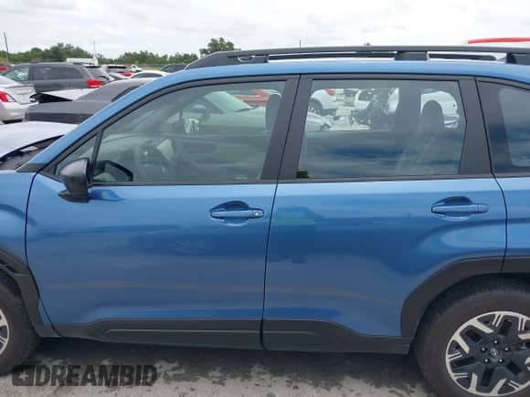 2025 Subaru Forester z VIN JF2SLDAC0SH501685, wystawiony jako IAAI lot #42485957 z przebiegiem 3 877 mil mil oraz . Historia ofert i sprzedaży dostępna na DreamBid. Obrazek 15.