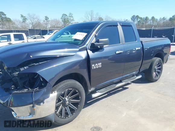 2018 Ram 1500 Big Horn with VIN 1C6RR7GG0JS218820, listed as a IAAI auction lot 41747621 with 114,959 mi miles and . Bid and sale history available at DreamBid. Image 2.