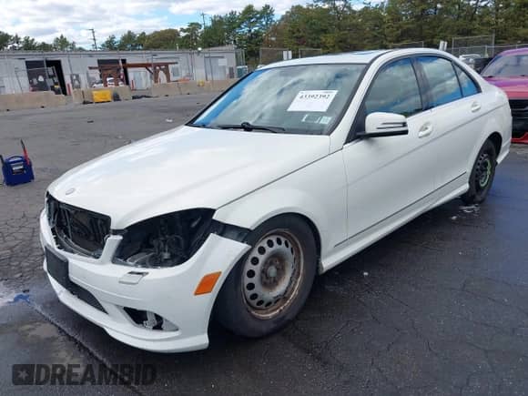 2010 Mercedes-Benz C 300 Sport with VIN WDDGF8BB3AR125040, listed as a IAAI auction lot 43392392 with 135,072 mi miles and . Bid and sale history available at DreamBid. Image 19.
