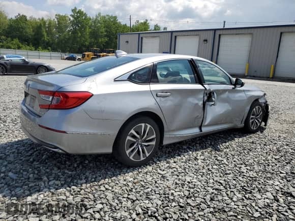 2019 Honda Accord EX-L with VIN 1HGCV3F53KA017943, listed as a Copart auction lot 65262005 with 101,767 mi miles and Salvage title. Bid and sale history available at DreamBid. Image 3.