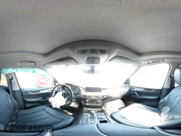 2016 BMW X5 xDrive35i с VIN 5UXKR0C5XG0U11016, выставлен на аукционе IAAI как лот 42926793 с пробегом 103 781 миль миль и . История ставок и продаж доступна на DreamBid. Изображение 18.