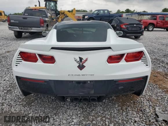 2017 Chevrolet Corvette 2LT с VIN 1G1YD2D77H5100579, выставлен на аукционе Copart как лот 58973455 с пробегом Не указан миль и Списание • Salvage title. История ставок и продаж доступна на DreamBid. Изображение 6.
