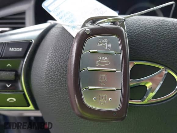 2018 Hyundai Sonata Limited z VIN 5NPE34AF3JH639789, wystawiony jako IAAI lot #42310170 z przebiegiem 174 088 mil mil oraz . Historia ofert i sprzedaży dostępna na DreamBid. Obrazek 11.