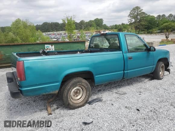1995 GMC Sierra 1500 с VIN 1GTEC14Z4SZ551770, выставлен на аукционе Copart как лот 54618585 с пробегом 2 364 247 миль миль и Списание • Salvage title. История ставок и продаж доступна на DreamBid. Изображение 3.