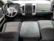 2010 Dodge 2500 SLT z VIN 3D7UT2CL8AG106967, wystawiony jako Copart lot #71100875 z przebiegiem 176 824 mil mil oraz Szkoda całkowita • Salvage title. Historia ofert i sprzedaży dostępna na DreamBid. Obrazek 8.