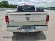 2010 Dodge 2500 ST z VIN 3D7TT2CT7AG117860, wystawiony jako Copart lot #59511885 z przebiegiem 109 657 mil mil oraz Szkoda całkowita • Salvage title. Historia ofert i sprzedaży dostępna na DreamBid. Obrazek 6.