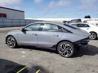 2023 Hyundai Ioniq 6 Limited с VIN KMHM54AAXPA035419, выставлен на аукционе Copart как лот 56145494 с пробегом 8 175 миль миль и Списание • Salvage title. История ставок и продаж доступна на DreamBid. Изображение 2.