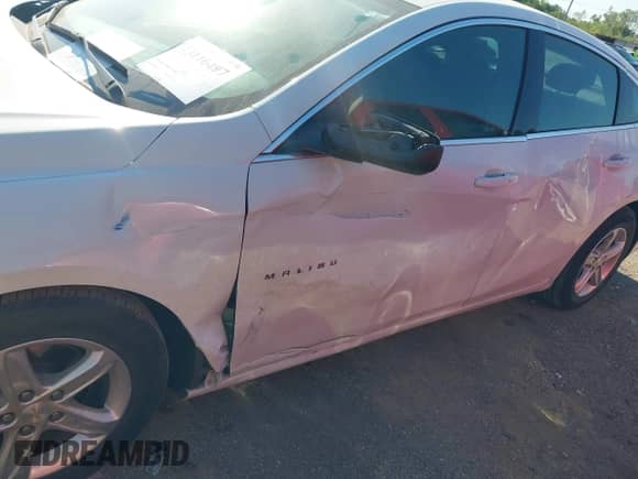 2023 Chevrolet Malibu LS с VIN 1G1ZC5ST2PF253677, выставлен на аукционе IAAI как лот 43116497 с пробегом 36 420 миль миль и . История ставок и продаж доступна на DreamBid. Изображение 6.