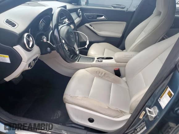 2014 Mercedes-Benz CLA 250 с VIN WDDSJ4EB6EN039909, выставлен на аукционе Copart как лот 68423905 с пробегом 183 181 миль миль и Списание • Salvage title. История ставок и продаж доступна на DreamBid. Изображение 7.