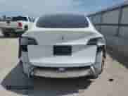 2020 Tesla Model Y Long Range with VIN 5YJYGDEE5LF034967, listed as a Copart auction lot 70299515 with Not provided miles and Salvage title. Bid and sale history available at DreamBid. Image 6.