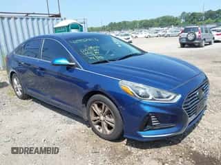 2018 Hyundai Sonata SE with VIN 5NPE24AFXJH699815, listed as a IAAI auction lot 42957003 with 120,444 mi miles and . Bid and sale history available at DreamBid. Image 1.