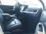 2013 Dodge Journey Crew z VIN 3C4PDCDG7DT558934, wystawiony jako IAAI lot #42869150 z przebiegiem 234 427 mil mil oraz . Historia ofert i sprzedaży dostępna na DreamBid. Obrazek 5.