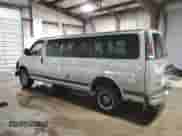 2001 Chevrolet Express с VIN 1GAHG39R611205912, выставлен на аукционе Copart как лот 49176265 с пробегом 375 645 миль миль и Списание • Salvage title. История ставок и продаж доступна на DreamBid. Изображение 2.