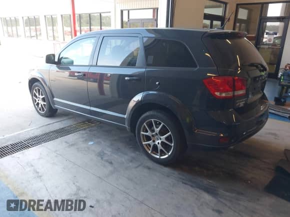2018 Dodge Journey GT with VIN 3C4PDDEG4JT336125, listed as a IAAI auction lot 42873930 with 127,834 mi miles and . Bid and sale history available at DreamBid. Image 3.