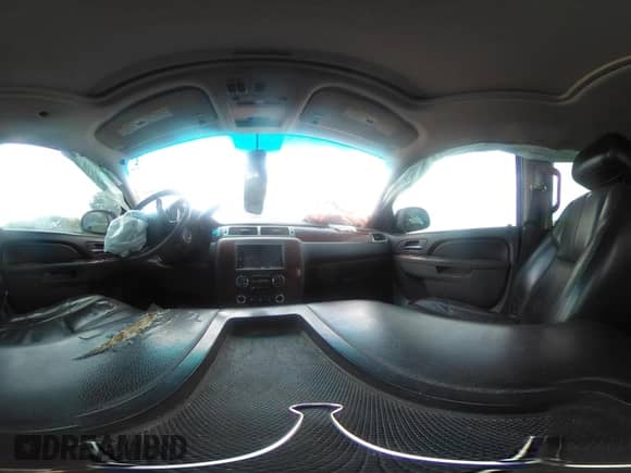 2011 Chevrolet Tahoe LT с VIN 1GNSCBE01BR154212, выставлен на аукционе IAAI как лот 42651099 с пробегом 245 088 миль миль и . История ставок и продаж доступна на DreamBid. Изображение 18.