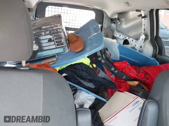 2008 Dodge Grand Caravan Cargo z VIN 1D4HN11H88B181933, wystawiony jako IAAI lot #42225214 z przebiegiem Nie podano mil oraz . Historia ofert i sprzedaży dostępna na DreamBid. Obrazek 8.