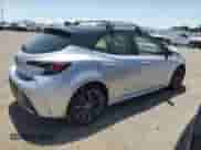 2024 Toyota Corolla XSE с VIN JTNC4MBE3R3218734, выставлен на аукционе Copart как лот 60298745 с пробегом 39 348 миль миль и Списание • Salvage title. История ставок и продаж доступна на DreamBid. Изображение 3.