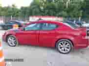 2012 Dodge Avenger R/T z VIN 1C3CDZBG5CN137706, wystawiony jako IAAI lot #42546528 z przebiegiem 107 624 mil mil oraz . Historia ofert i sprzedaży dostępna na DreamBid. Obrazek 14.