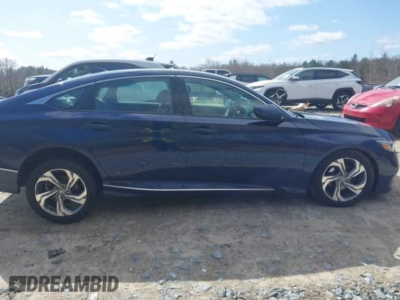 2018 Honda Accord EX-L с VIN 1HGCV1F62JA090264, выставлен на аукционе IAAI как лот 41933912 с пробегом 147 345 миль миль и . История ставок и продаж доступна на DreamBid. Изображение 13.