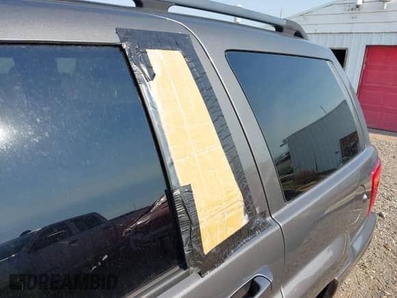 2002 Jeep Grand Cherokee Overland с VIN 1J8GW68J62C322441, выставлен на аукционе IAAI как лот 42689303 с пробегом Не указан миль и . История ставок и продаж доступна на DreamBid. Изображение 6.