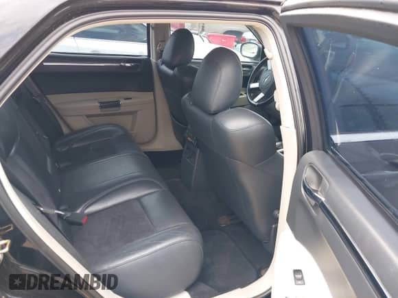 2006 Chrysler 300 C SRT-8 with VIN 2C3LA73W26H346661, listed as a IAAI auction lot 42990681 with 129,580 mi miles and . Bid and sale history available at DreamBid. Image 8.