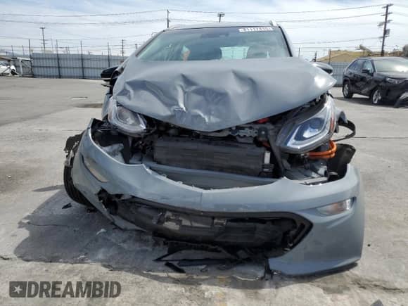 2019 Chevrolet Bolt EV Premier с VIN 1G1FZ6S0XK4103429, выставлен на аукционе Copart как лот 81117415 с пробегом 33 384 миль миль и Списание • Salvage title. История ставок и продаж доступна на DreamBid. Изображение 5.