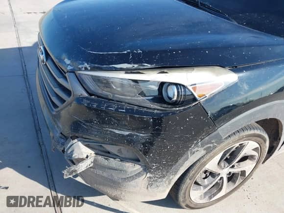 2016 Hyundai Tucson Sport z VIN KM8J33A27GU073622, wystawiony jako IAAI lot #41034355 z przebiegiem 125 064 mil mil oraz . Historia ofert i sprzedaży dostępna na DreamBid. Obrazek 6.