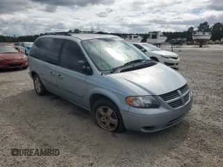 2006 Dodge Caravan SXT with VIN 1D4GP45R86B501601, listed as a Copart auction lot 85297395 with 277,282 mi miles and Salvage title. Bid and sale history available at DreamBid. Image 4.