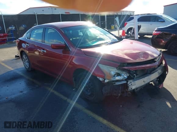 2015 Nissan Altima S z VIN 1N4AL3AP8FN378738, wystawiony jako IAAI lot #41234889 z przebiegiem 187 306 mil mil oraz . Historia ofert i sprzedaży dostępna na DreamBid. Obrazek 1.