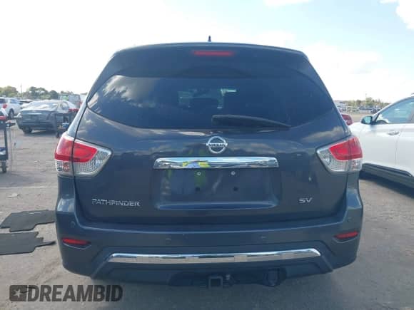 2014 Nissan Pathfinder S z VIN 5N1AR2MN6EC724725, wystawiony jako IAAI lot #41564938 z przebiegiem 101 500 mil mil oraz . Historia ofert i sprzedaży dostępna na DreamBid. Obrazek 16.