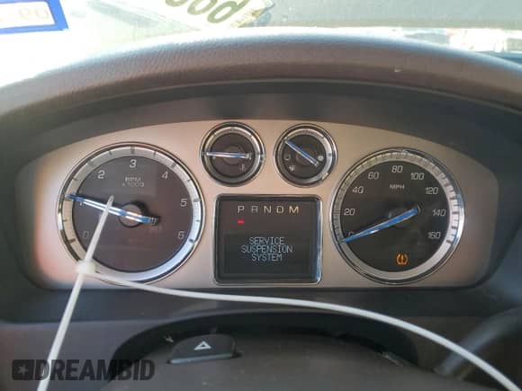 2011 Cadillac Escalade ESV Premium with VIN 1GYS3JEF8BR397422, listed as a Copart auction lot 68575914 with Not provided miles and Salvage title. Bid and sale history available at DreamBid. Image 9.