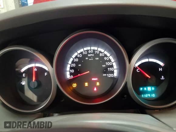 2008 Dodge Grand Caravan SE z VIN 1D8HN44H58B194814, wystawiony jako Copart lot #81482175 z przebiegiem 112 910 mil mil oraz Szkoda całkowita • Salvage title. Historia ofert i sprzedaży dostępna na DreamBid. Obrazek 9.