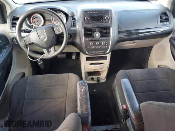 2013 Dodge Grand Caravan SE with VIN 2C4RDGBG1DR538913, listed as a Copart auction lot 85929245 with 158,049 mi miles and Salvage title. Bid and sale history available at DreamBid. Image 8.