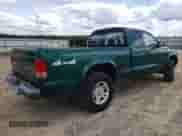 2003 Dodge Dakota с VIN 1D7HG12X33S231147, выставлен на аукционе Copart как лот 70668215 с пробегом 144 455 миль миль и Списание • Salvage title. История ставок и продаж доступна на DreamBid. Изображение 3.