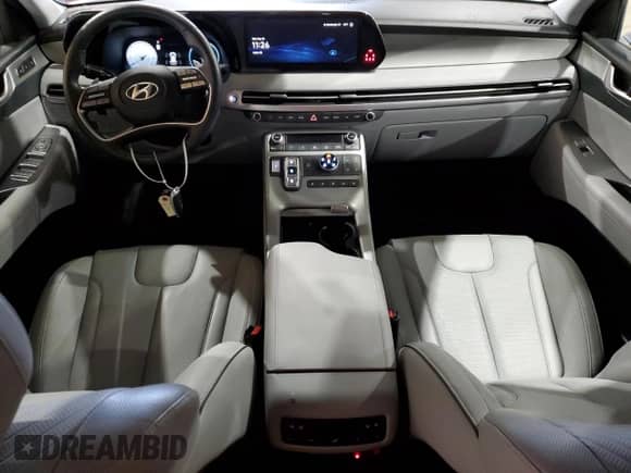 2023 Hyundai Palisade SEL с VIN KM8R4DGEXPU592378, выставлен на аукционе Copart как лот 55386084 с пробегом 10 826 миль миль и . История ставок и продаж доступна на DreamBid. Изображение 8.