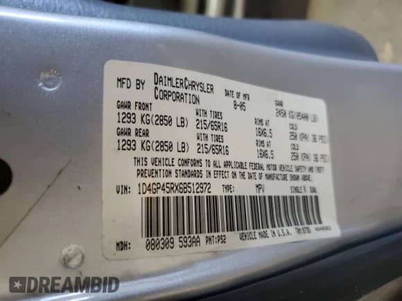 2006 Dodge Caravan SXT with VIN 1D4GP45RX6B512972, listed as a Copart auction lot 82298435 with 175,947 mi miles and Salvage title. Bid and sale history available at DreamBid. Image 14.