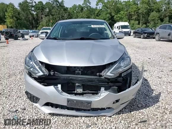 2017 Nissan Sentra S z VIN 3N1AB7AP5HY409280, wystawiony jako Copart lot #81470675 z przebiegiem 70 828 mil mil oraz Czysty tytuł • Clean title. Historia ofert i sprzedaży dostępna na DreamBid. Obrazek 14.