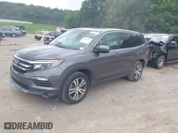 2017 Honda Pilot EX-L z VIN 5FNYF5H55HB038934, wystawiony jako IAAI lot #42892558 z przebiegiem 80 984 mil mil oraz . Historia ofert i sprzedaży dostępna na DreamBid. Obrazek 17.