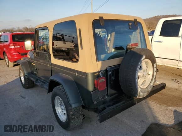 1995 Jeep Wrangler Sahara с VIN 1J4FY49S4SP268925, выставлен на аукционе Copart как лот 83487654 с пробегом 158 364 миль миль и Чистый • Clean title. История ставок и продаж доступна на DreamBid. Изображение 2.