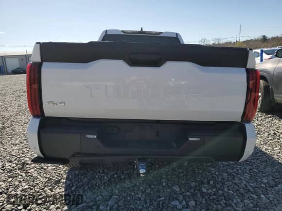 2024 Toyota Tundra SR5 with VIN 5TFLA5EC2RX033533, listed as a Copart auction lot 53346705 with 5,037 mi miles and Salvage title. Bid and sale history available at DreamBid. Image 6.